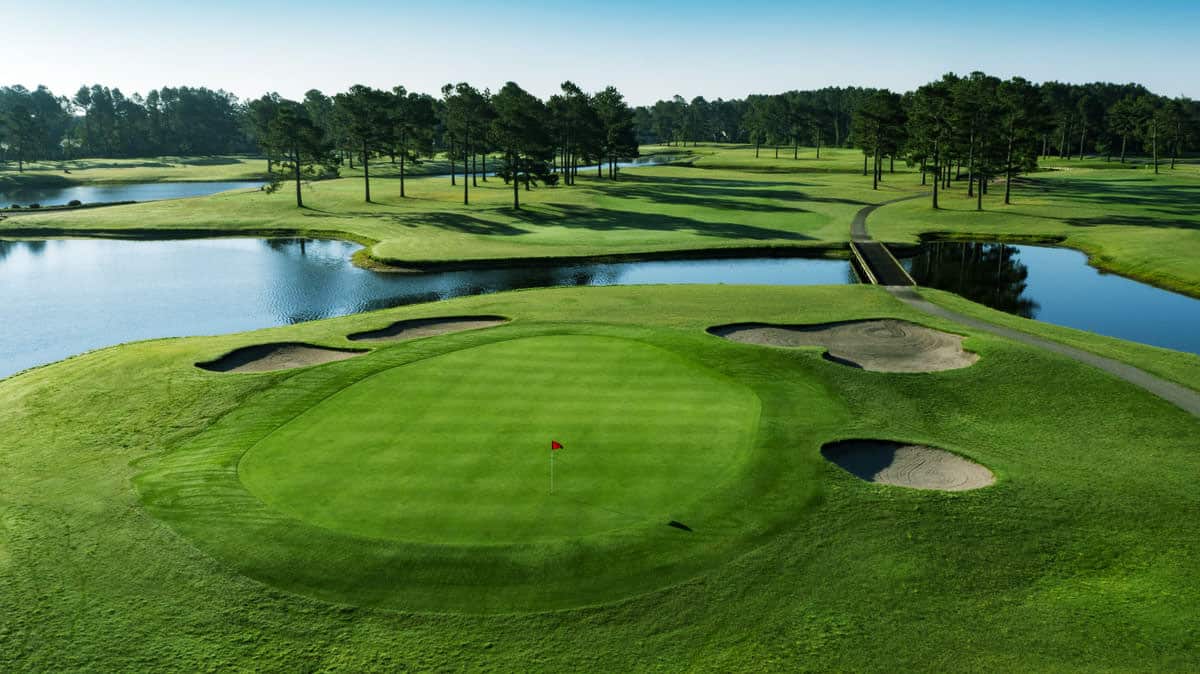 Man O'War Hole 11